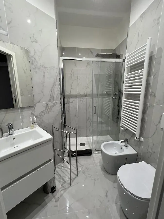 Emi'S Guest House Ρώμη