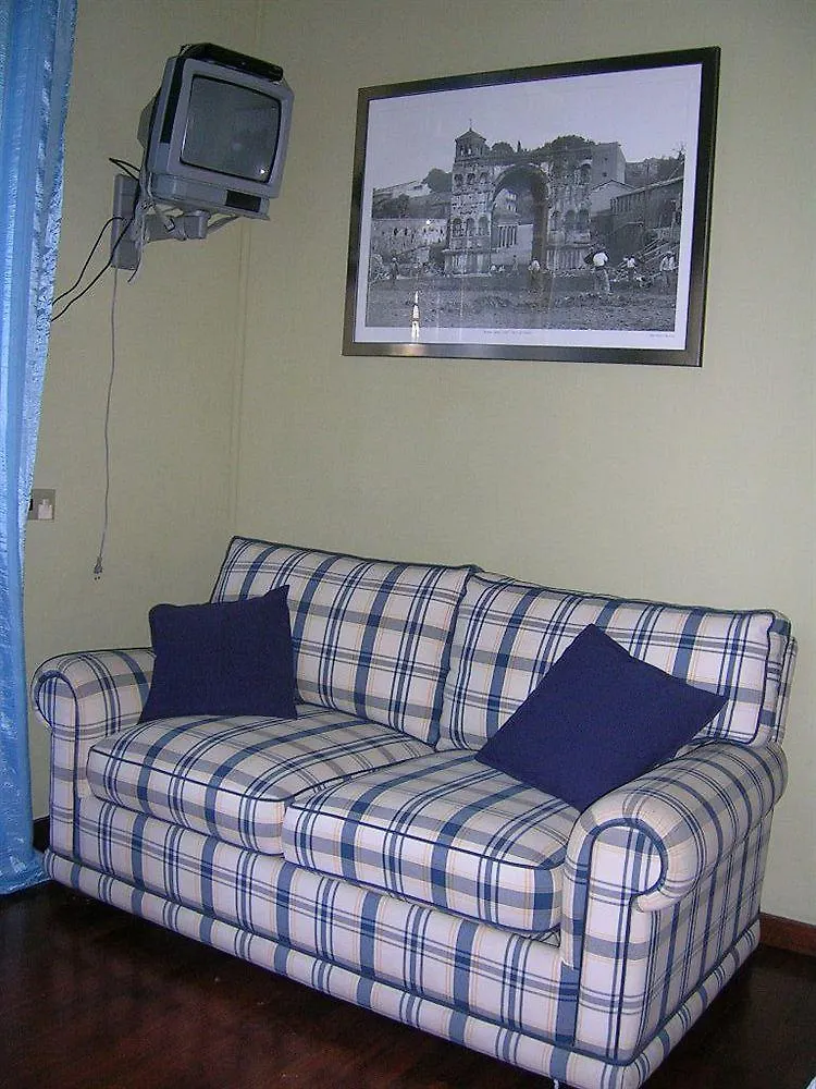 Emi'S Guest House Ρώμη 2*,