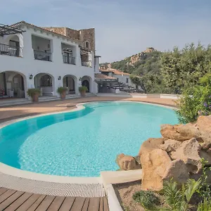 Il Giardino Degli Oleandri Apartahotel Liscia di Vacca