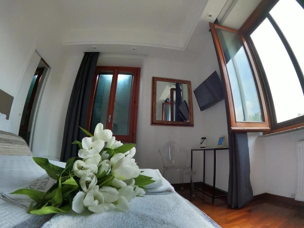Emi'S Guest House Rome Bed & Breakfast